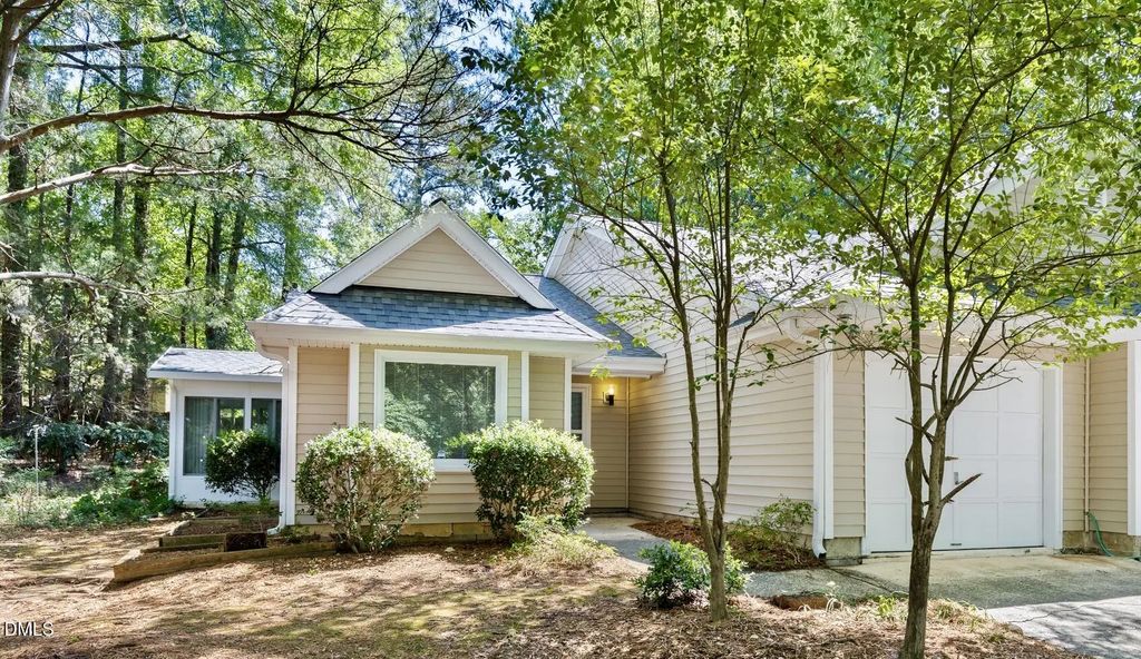 101 Standish Drive, Chapel Hill