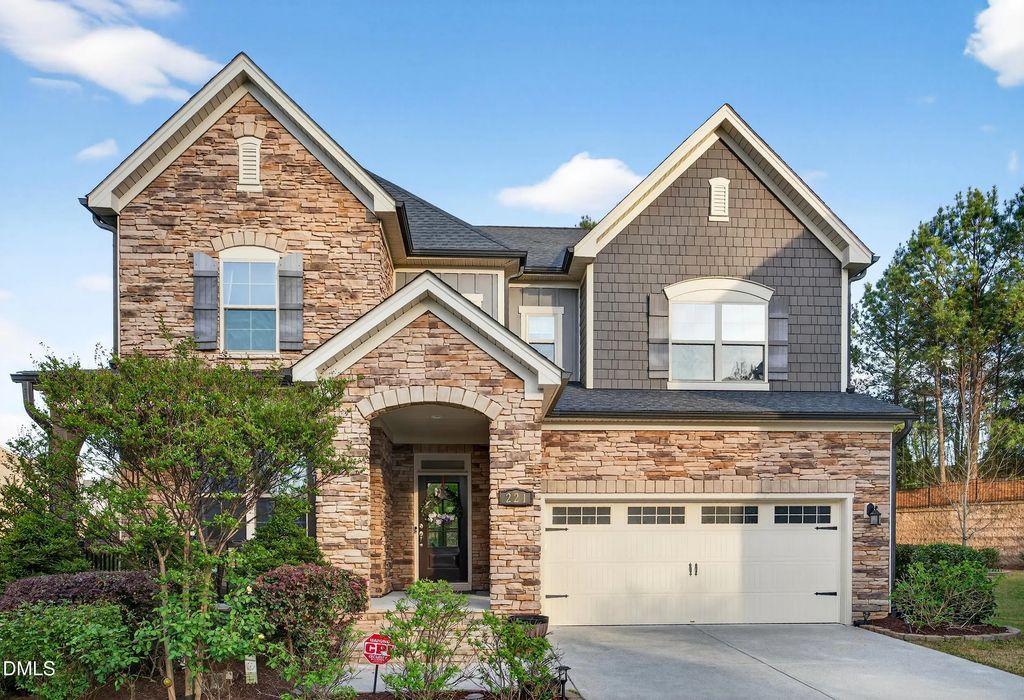 221 Birdsgrove Court, Cary