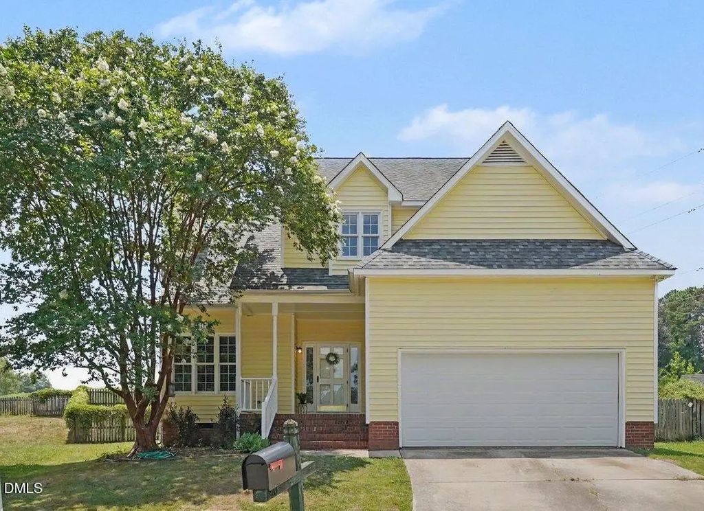 1900 Jupiter Hills Court, Raleigh