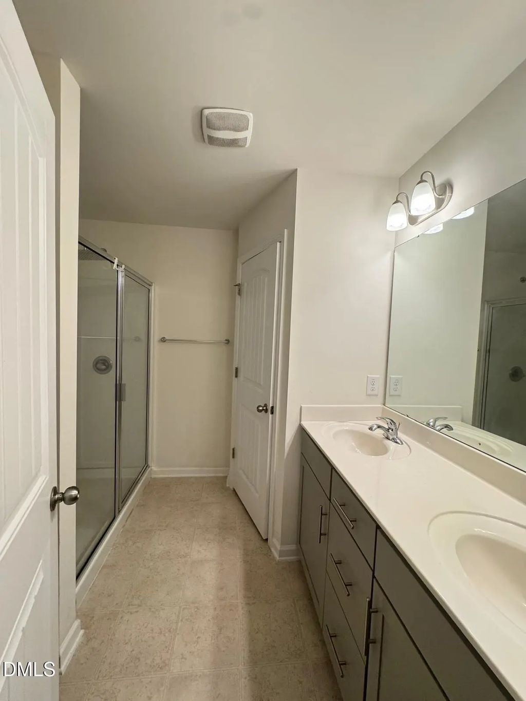 1070 Coldstream Drive, Burlington