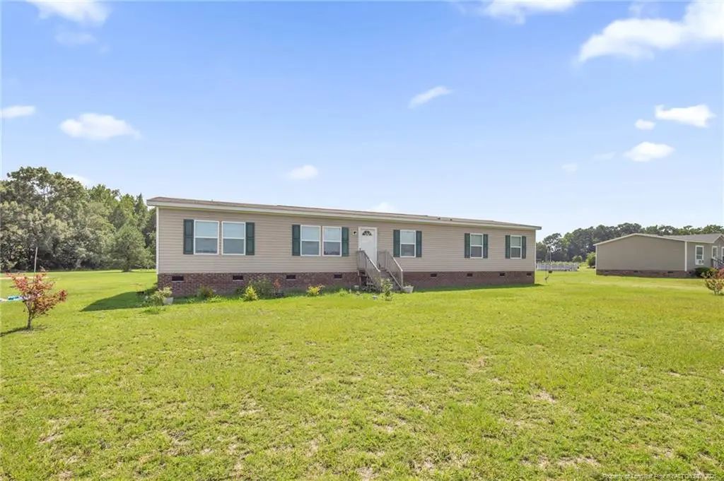 2452 Progressive Farm Road, Fairmont