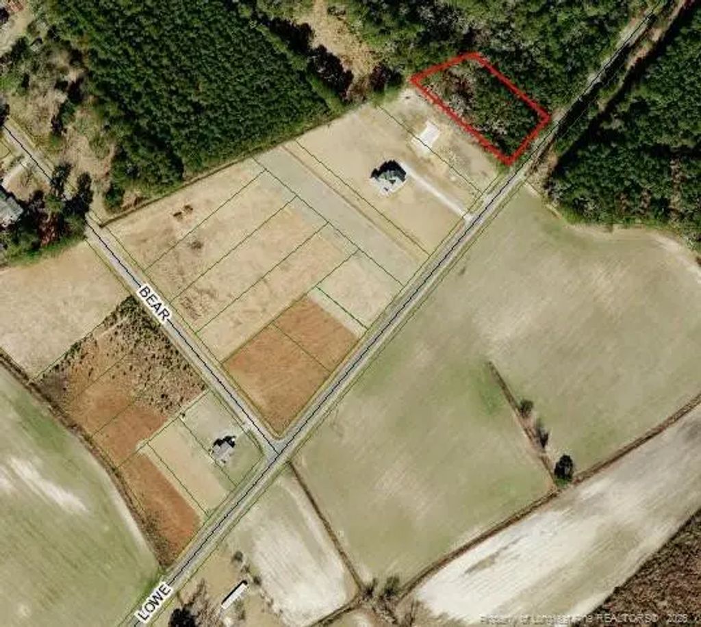 Lowe Road, Lumberton