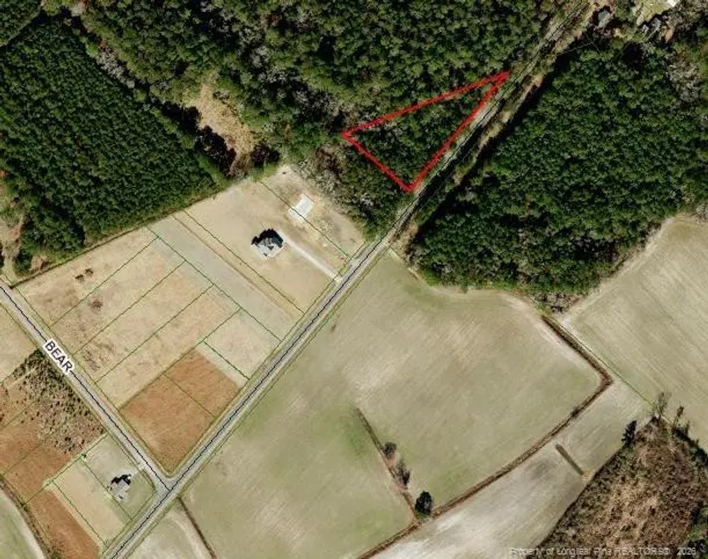 Lowe Road, Lumberton