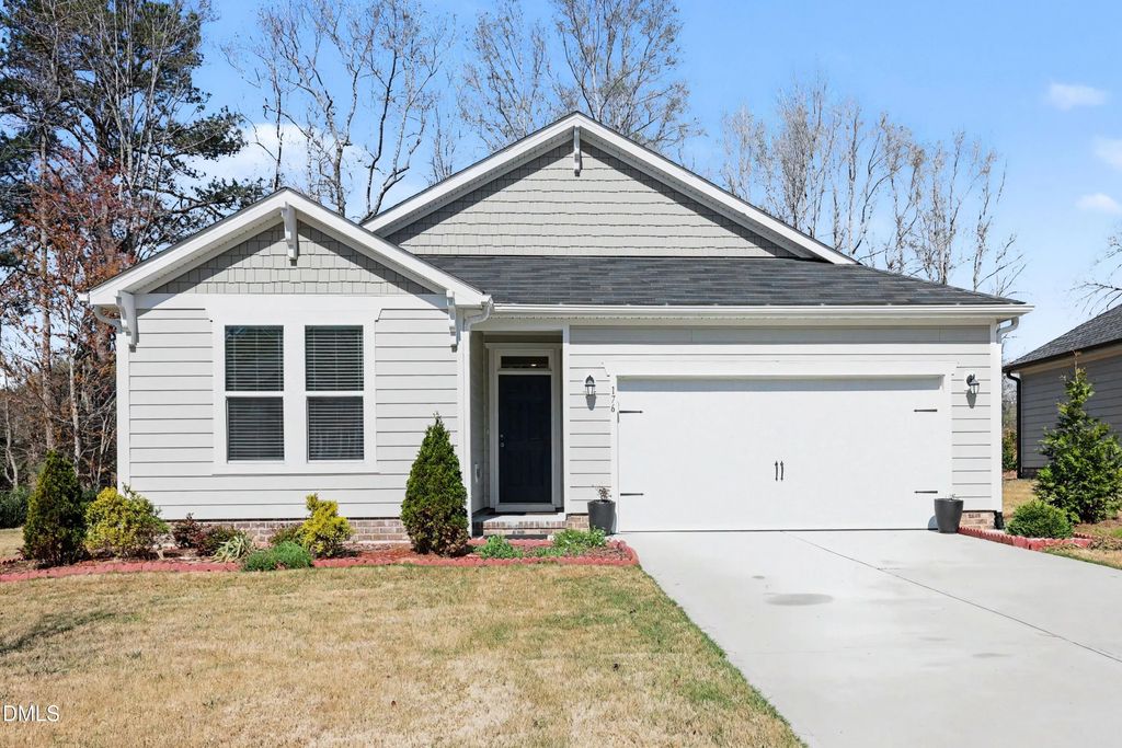 176 Harpers Landing Road, Garner
