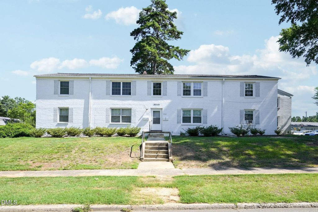1700 W Front Street 36c, Burlington