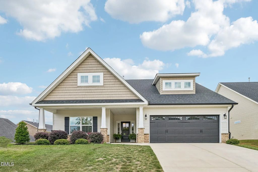 3451 Castlerock Drive, Burlington