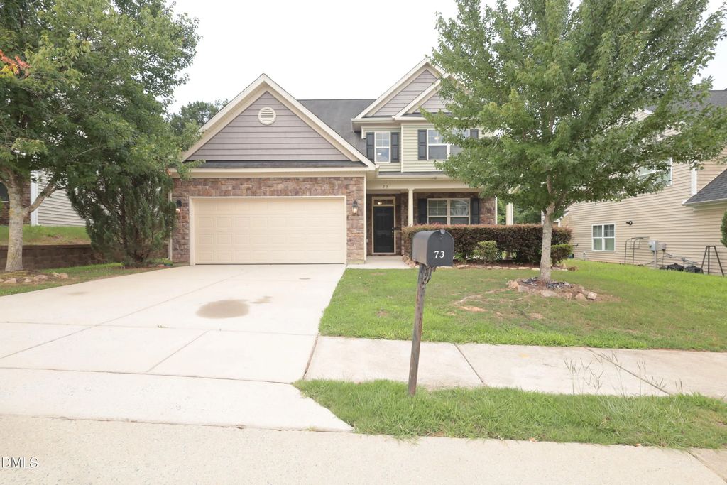 73 Genoa Lane, Clayton