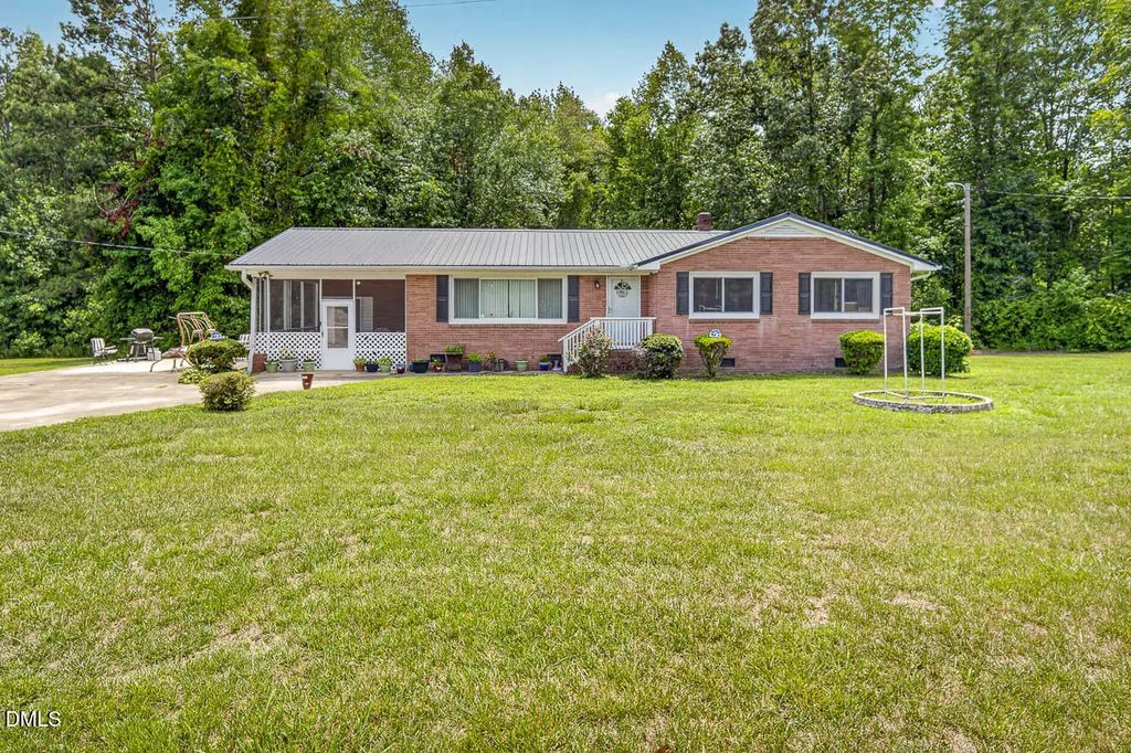 292 Ernest Turner Road, Warrenton