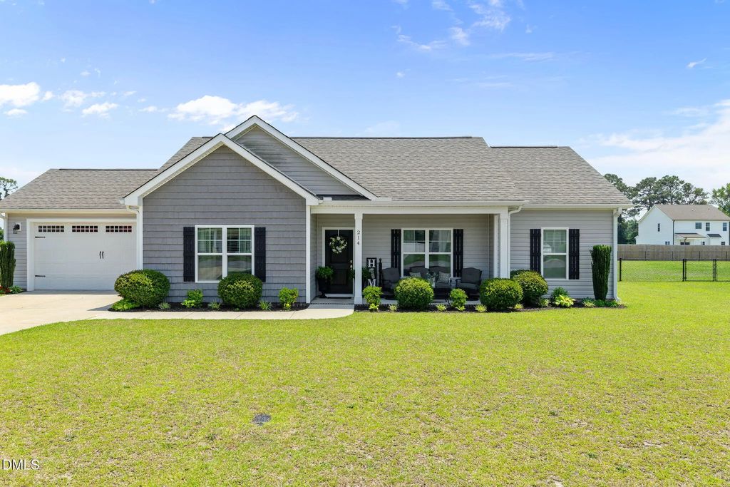 214 Weeping Willow Drive 80, La Grange