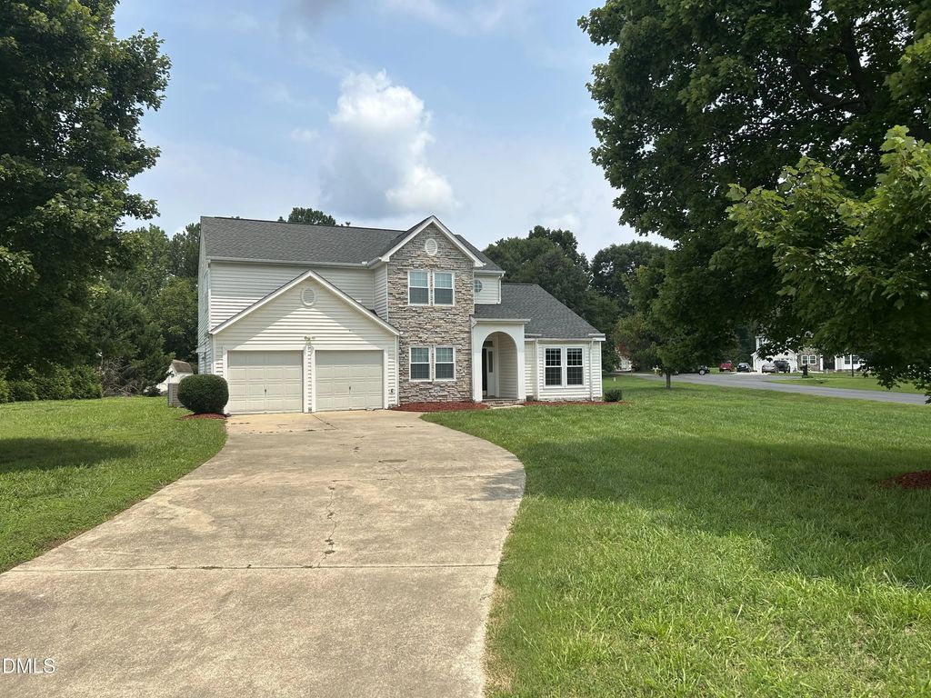 7313 Fribourg Court, Wendell