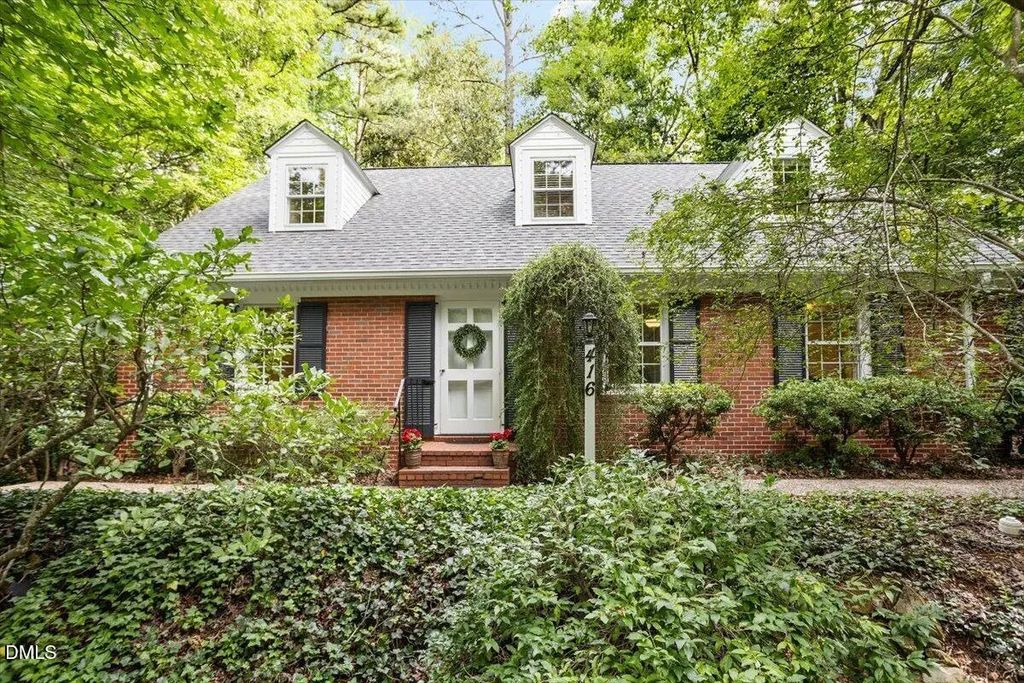 416 Brookside Drive, Chapel Hill