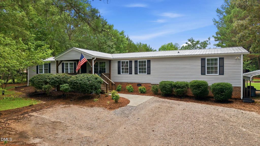 104 Pineview Drive, Louisburg