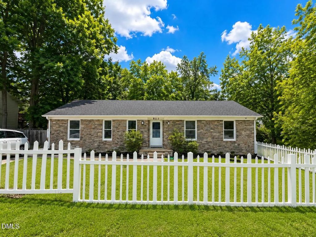 8113 Wynewood Drive, Raleigh