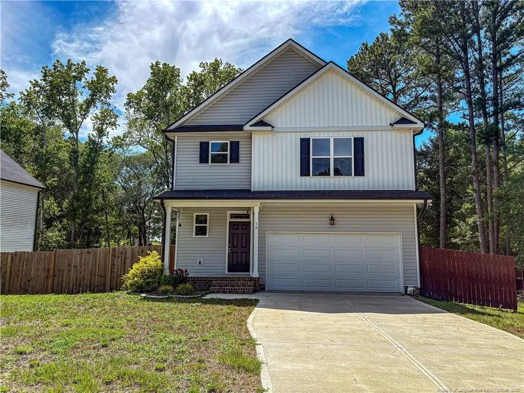 12 Stonecliff Lane, Sanford