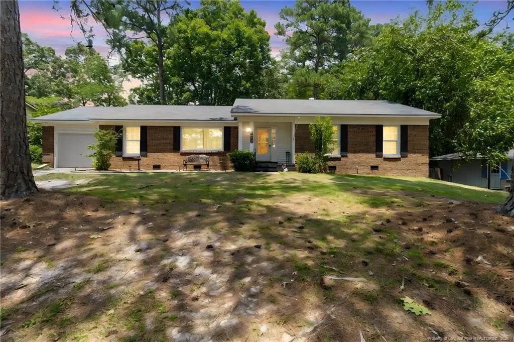 6432 Easthampton Road, Fayetteville