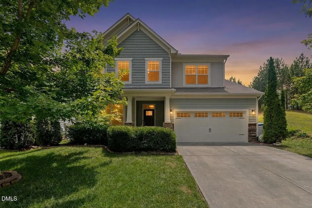 1710 Woodsdale Drive, Durham
