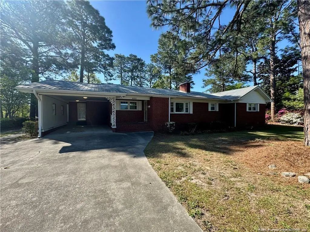 400 Harrill Street, Spring Lake