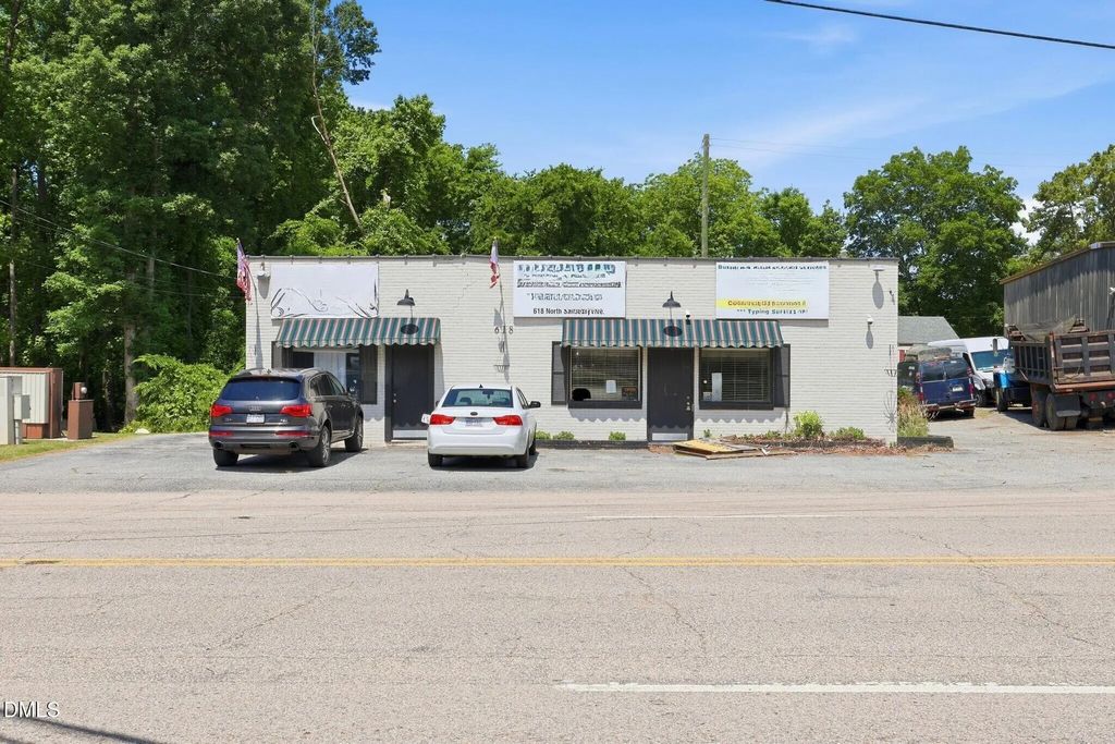 618 N Salisbury Avenue, Spencer