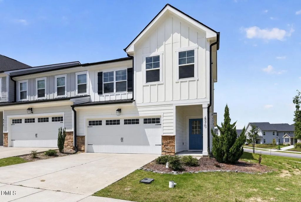 470 Clark Creek Lane, Cary