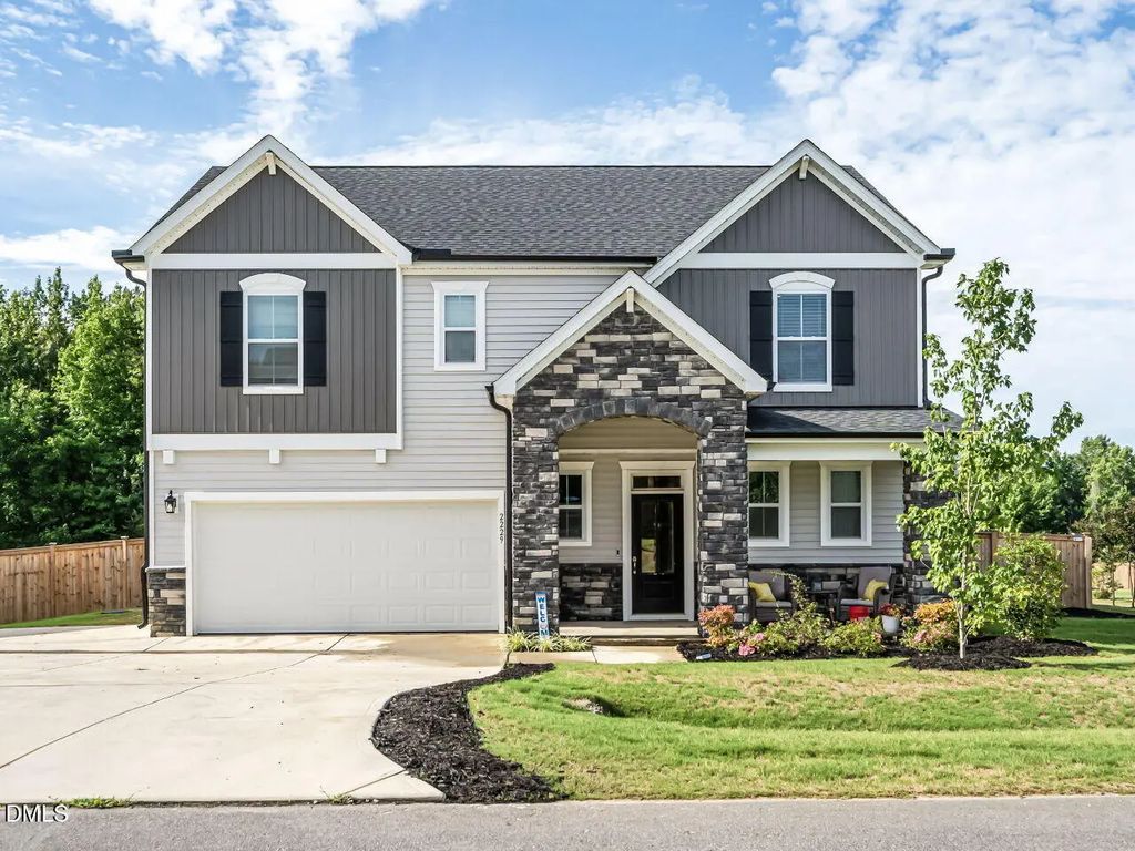 2229 Bonnie Street, Willow Springs