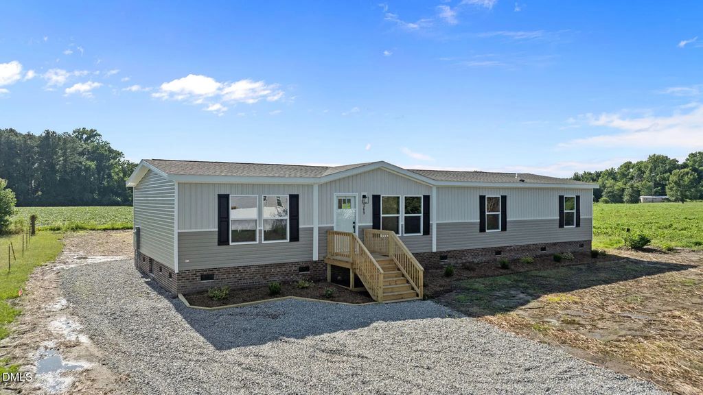 369 Clayton Road, Princeton