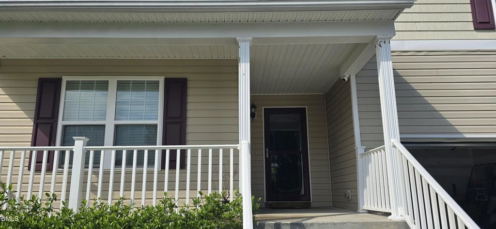 103 Yosemite Lane, Clayton