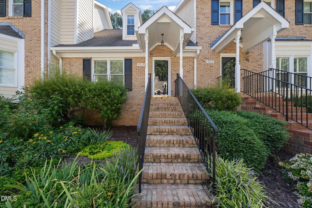 4213 Settlement Drive, Durham
