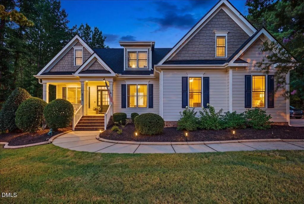 6716 Stepherly Way, Holly Springs