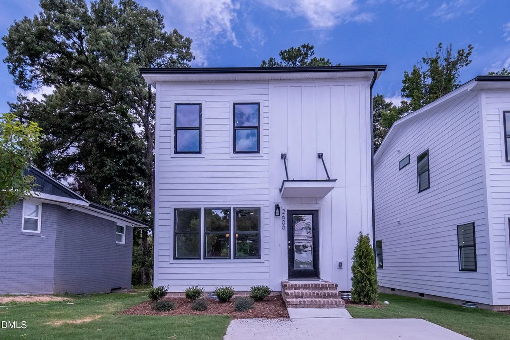 2548 Fayetteville Street, Durham