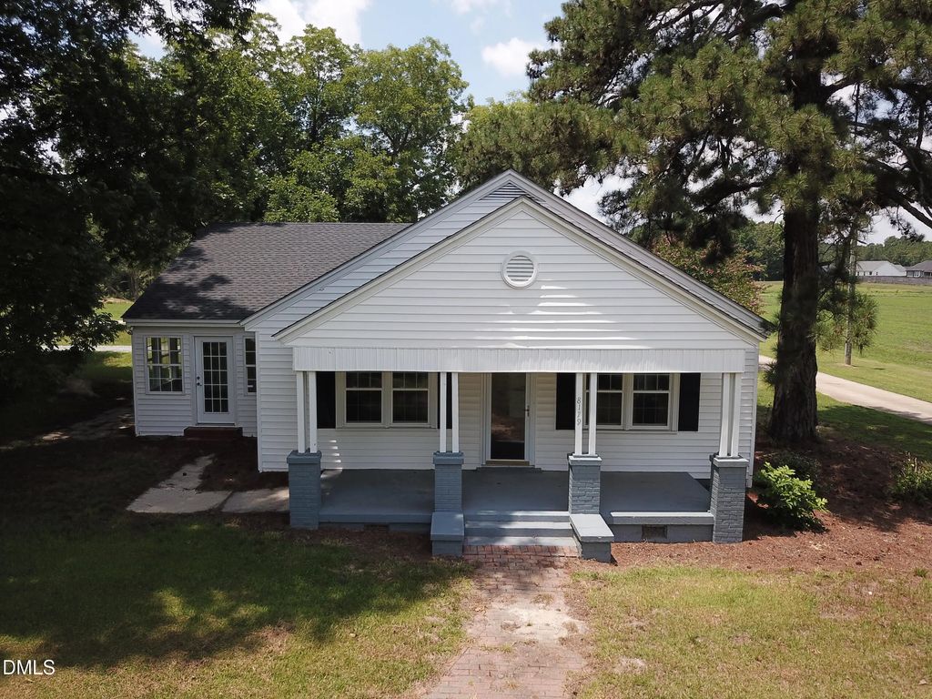8179 Nc-39, Middlesex