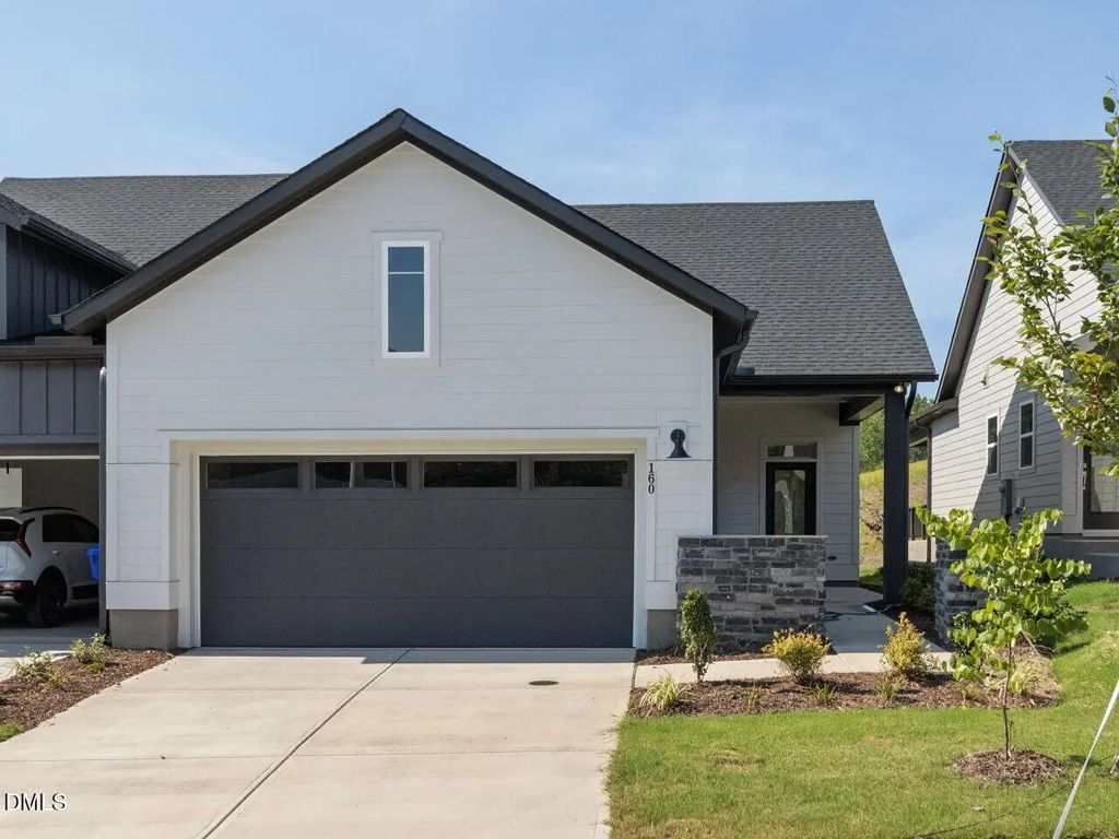 160 Tantara Bend, Pittsboro