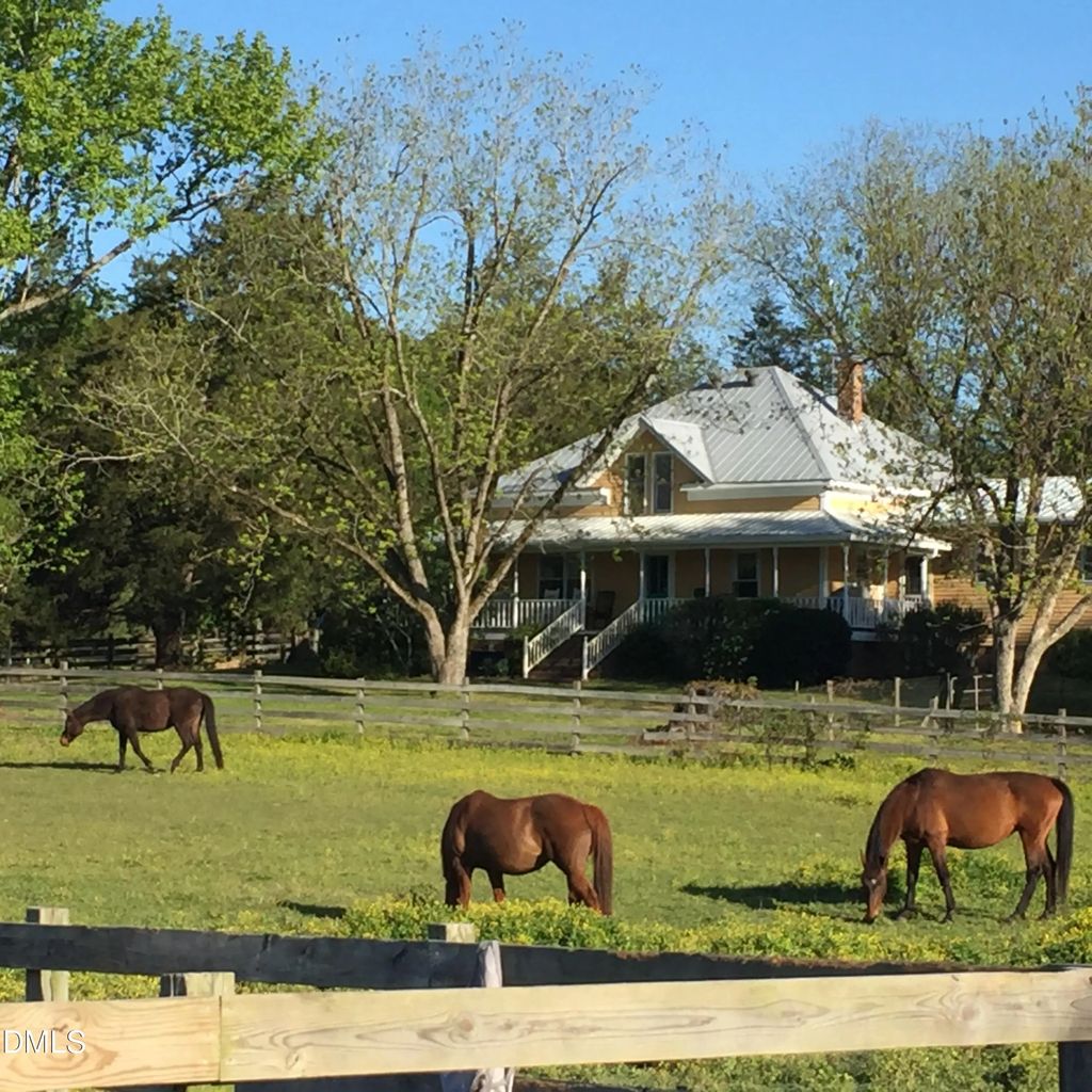 146 Hoke Brooks Road, Siler City