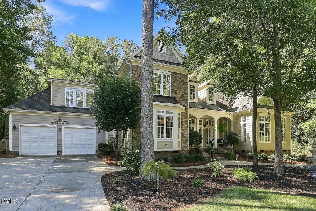 337 Carolina Oaks Avenue, Smithfield