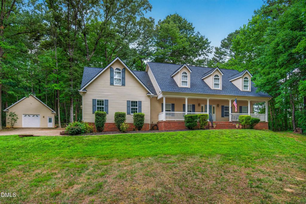 26 Shadymont Drive, Pittsboro