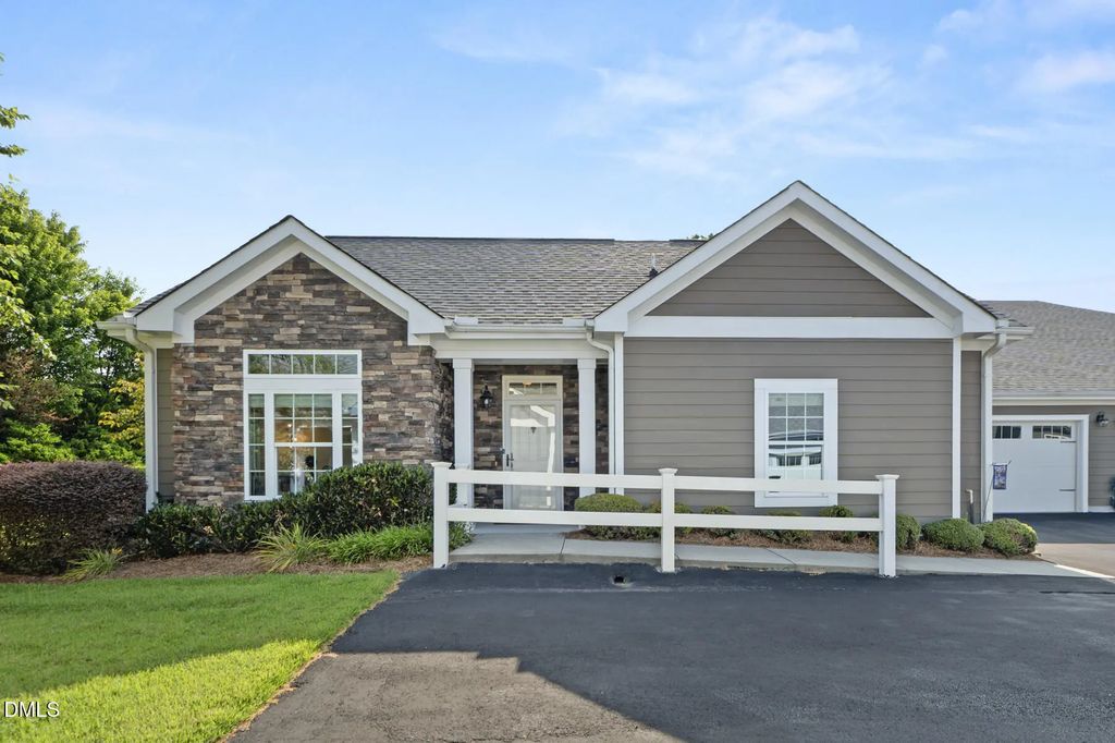 1467 Orchard Villas Avenue, Apex
