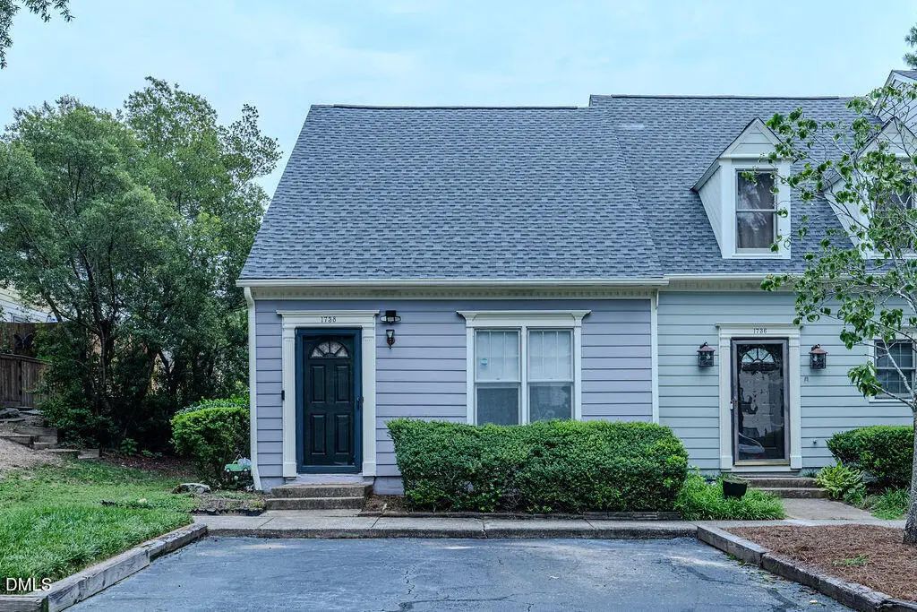 1738 Township Circle, Raleigh