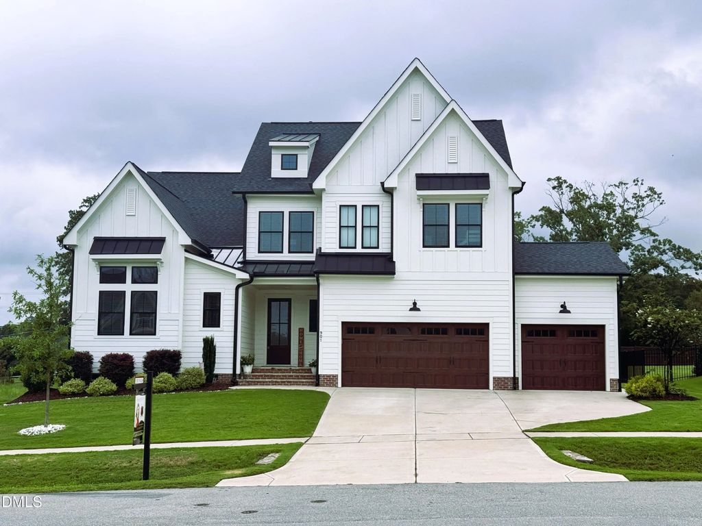 901 Shiloh Hills Drive, Fuquay Varina