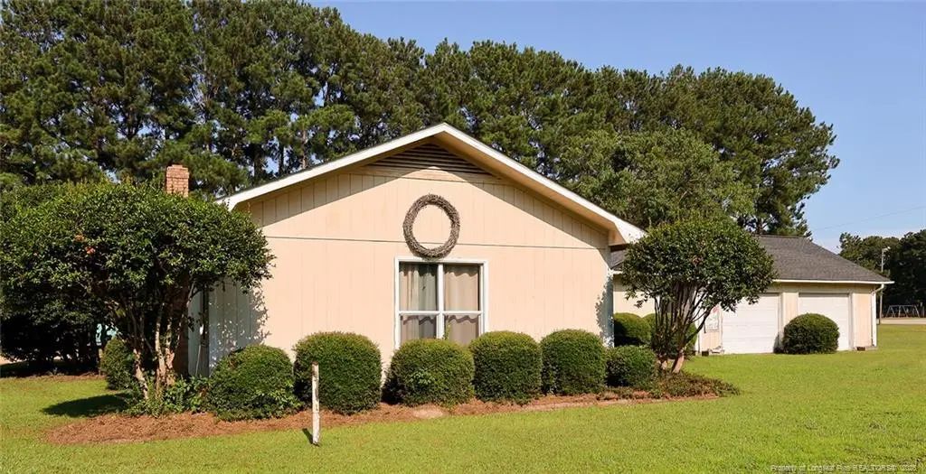 5455 Oxendine School Road, Maxton