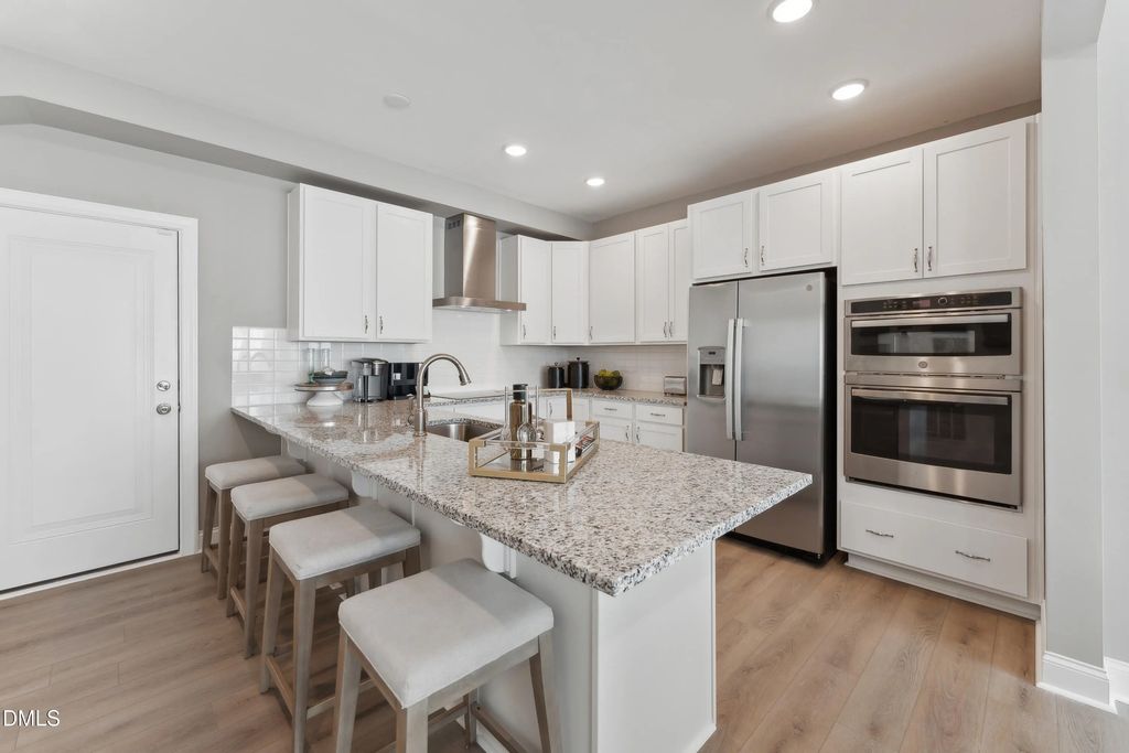 168 N White Street 100, Wake Forest