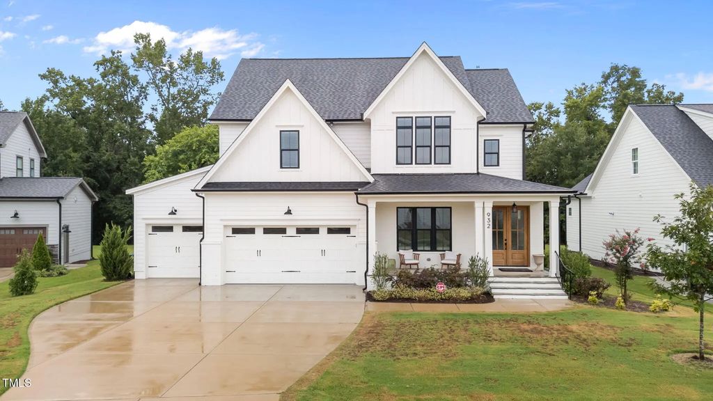 932 Lily Claire Lane, Fuquay Varina