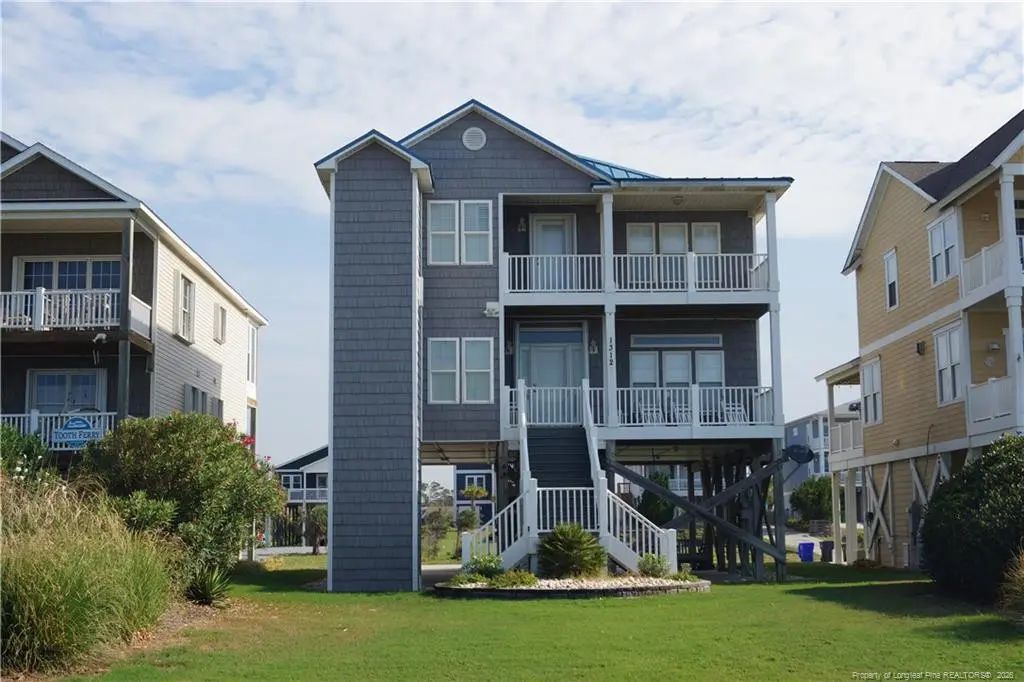 1312 W Beach, Oak Island
