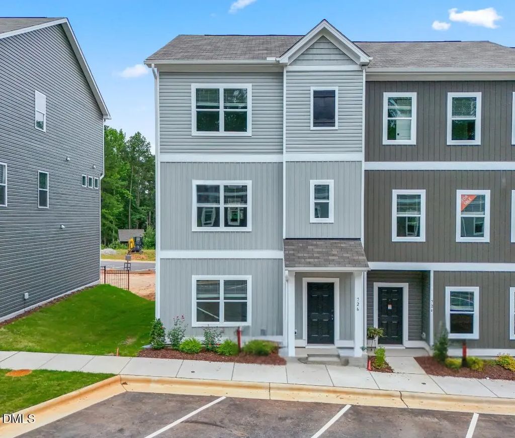 726 Orchard Vista  Circle, Raleigh