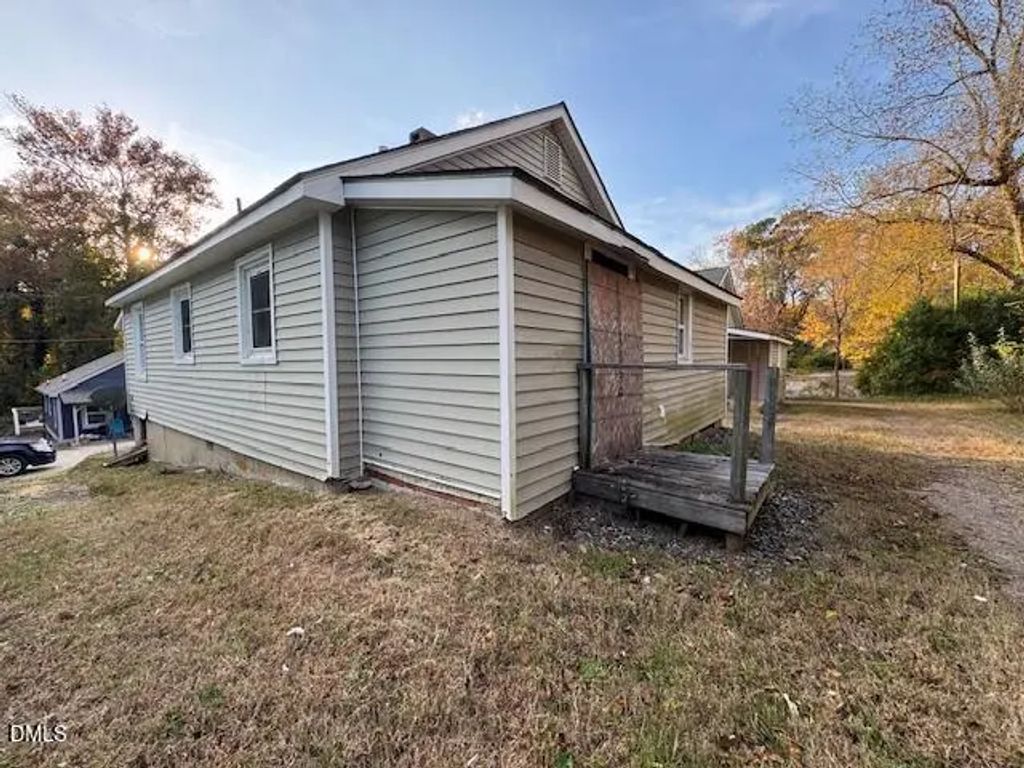 410 Spring Court, Henderson