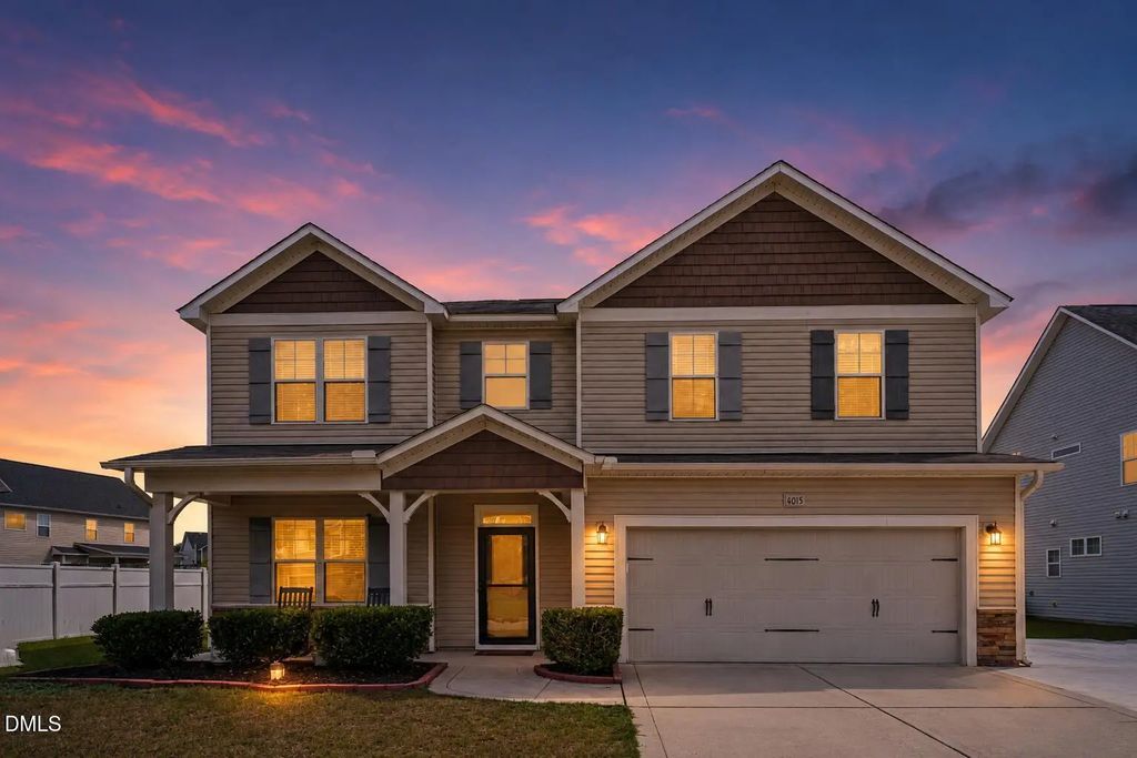 4015 Pleasantburg Drive, Fayetteville