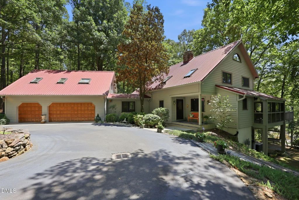1680 Center Grove Church Road, Moncure