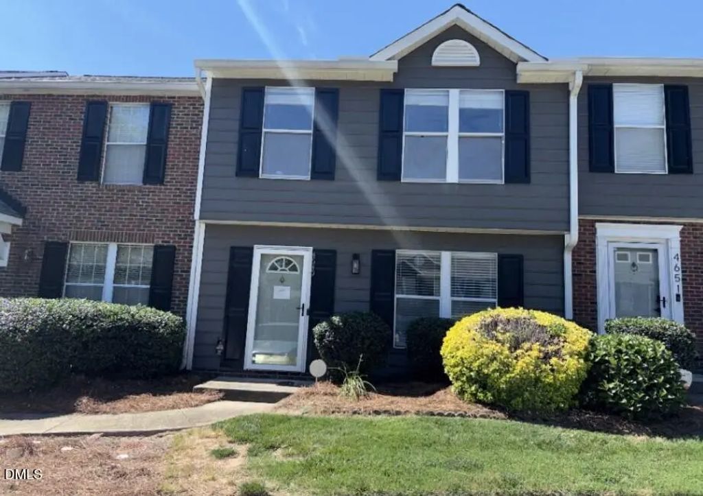 4649 Pine Trace Drive, Raleigh