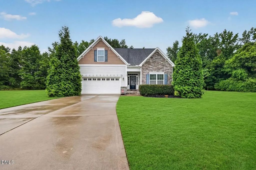 84 Dot Court, Fuquay Varina