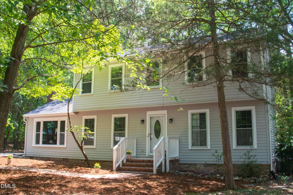 110 Country Road, Chapel Hill