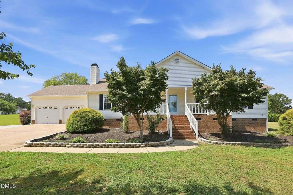 515 Bobbitt Road, Clayton