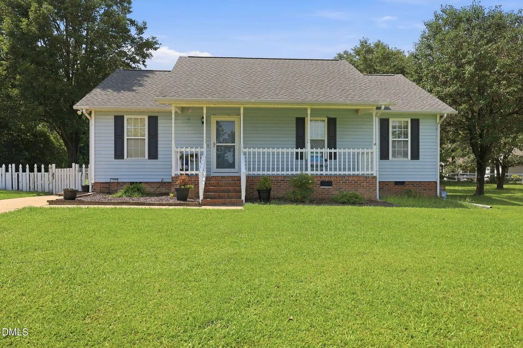 119 Clearwater Drive, Smithfield